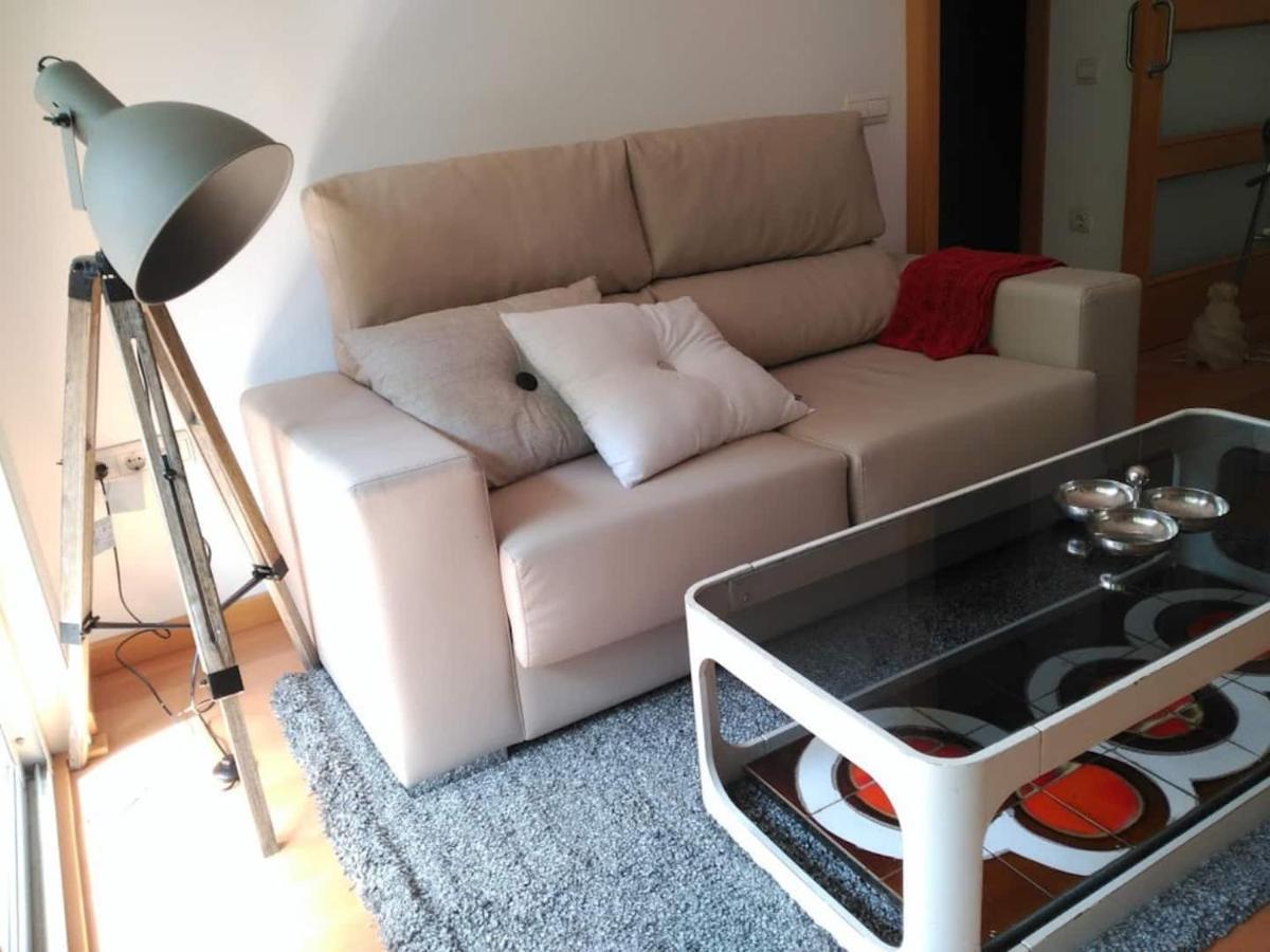 Stylish Flat, 2 Bathrooms And Swimming Pool, Next To The Beach! Sant Adrià de Besòs Eksteriør billede