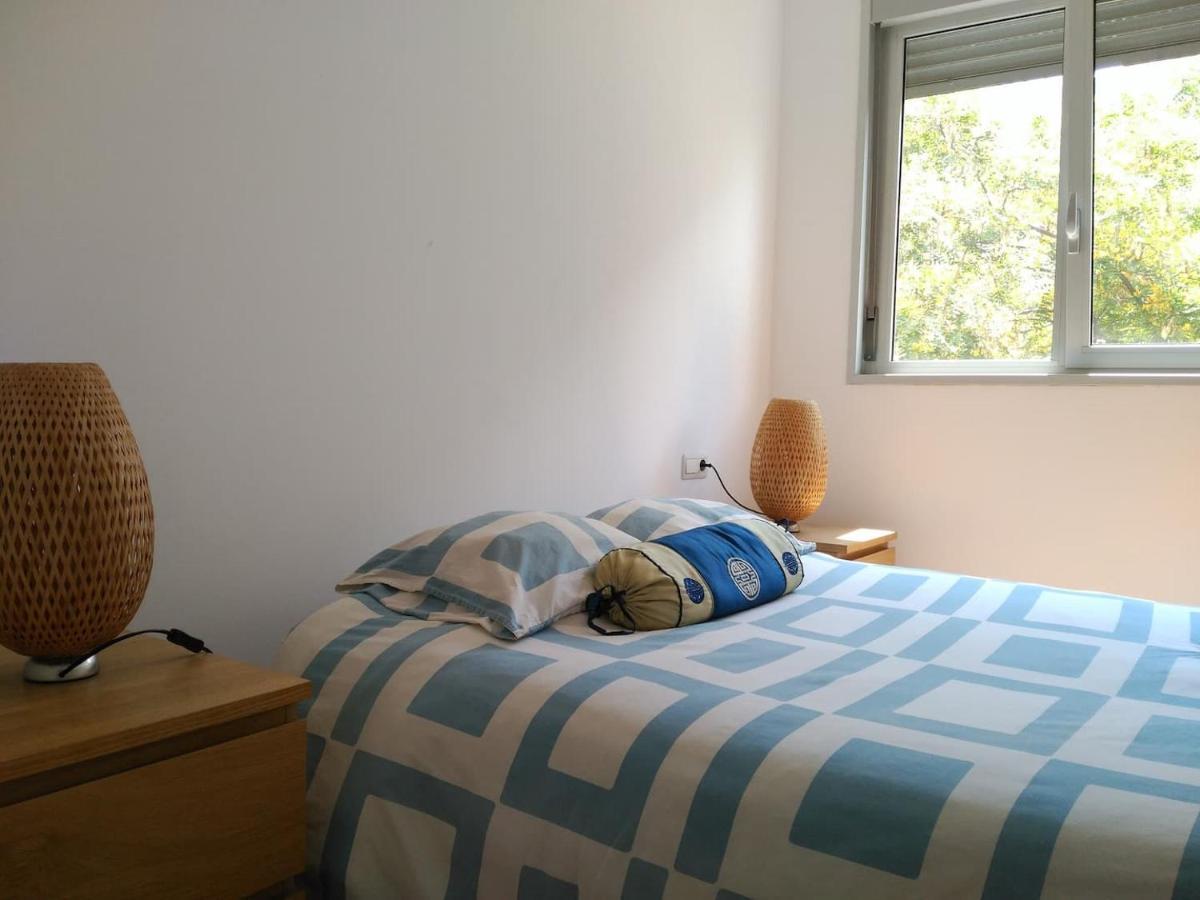 Stylish Flat, 2 Bathrooms And Swimming Pool, Next To The Beach! Sant Adrià de Besòs Eksteriør billede