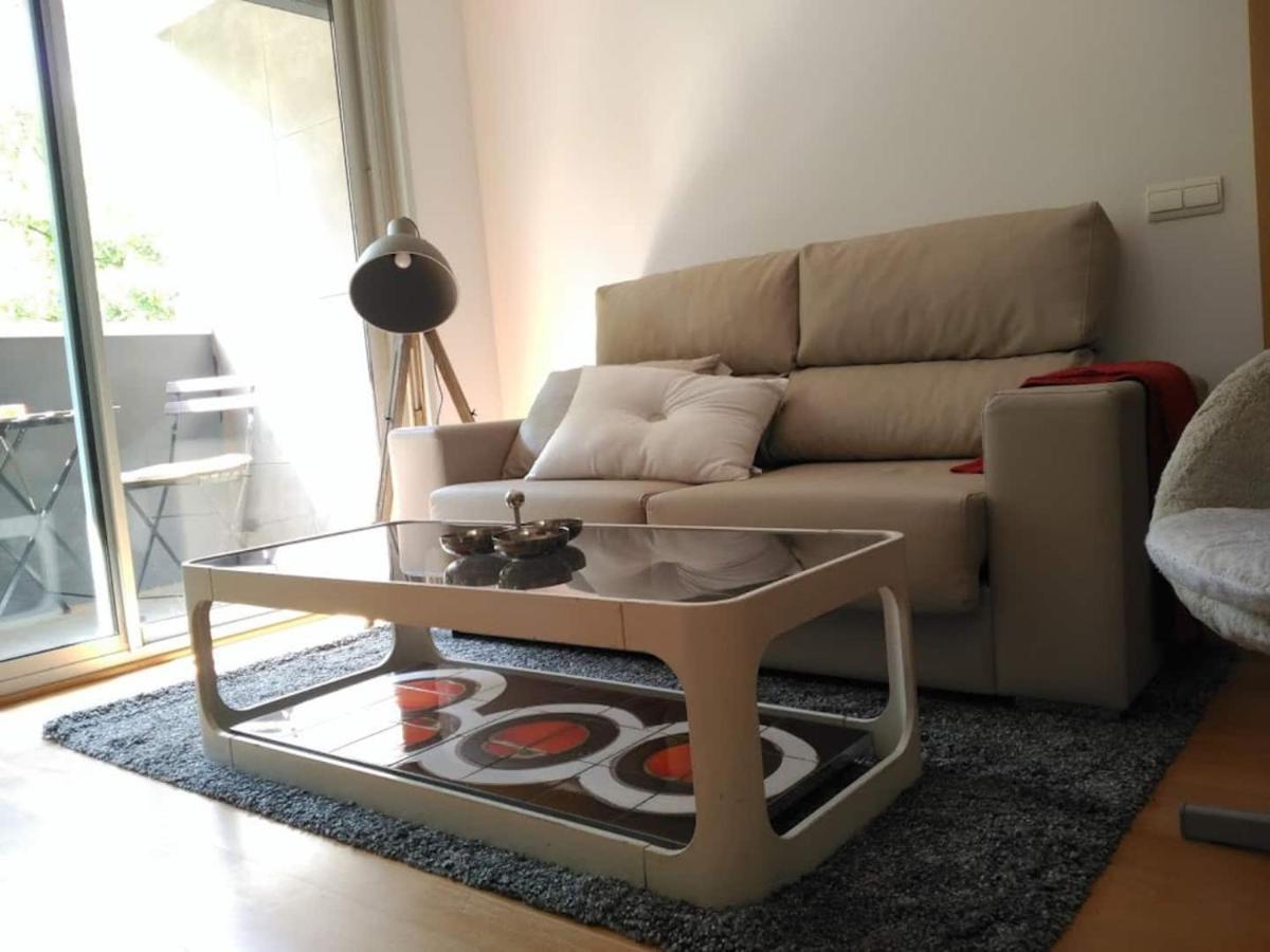 Stylish Flat, 2 Bathrooms And Swimming Pool, Next To The Beach! Sant Adrià de Besòs Eksteriør billede