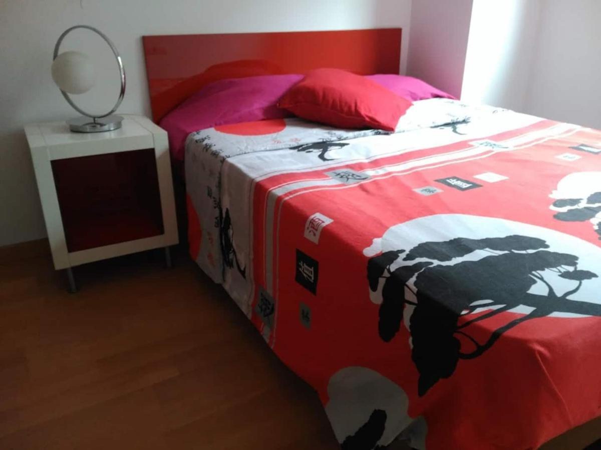 Stylish Flat, 2 Bathrooms And Swimming Pool, Next To The Beach! Sant Adrià de Besòs Eksteriør billede