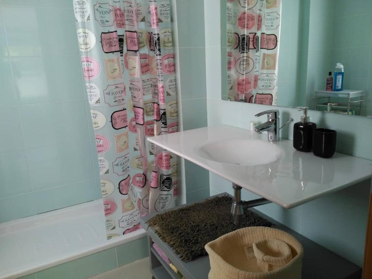 Stylish Flat, 2 Bathrooms And Swimming Pool, Next To The Beach! Sant Adrià de Besòs Eksteriør billede