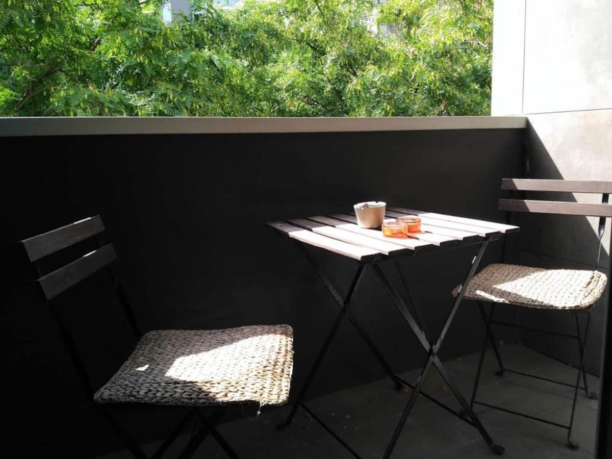 Stylish Flat, 2 Bathrooms And Swimming Pool, Next To The Beach! Sant Adrià de Besòs Eksteriør billede
